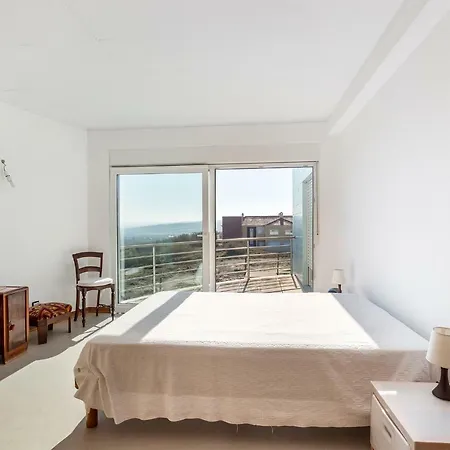 Whome | Praia Azul Beach House * Silveira (Lisbon)
